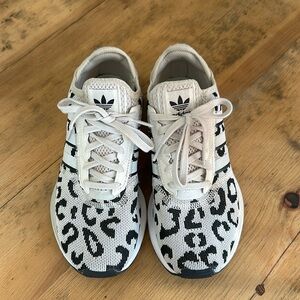 Women’s athletic shoes